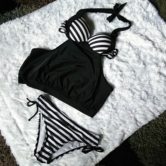 SM: BLACk&WHITE TANKINI - Picture 1 of 8